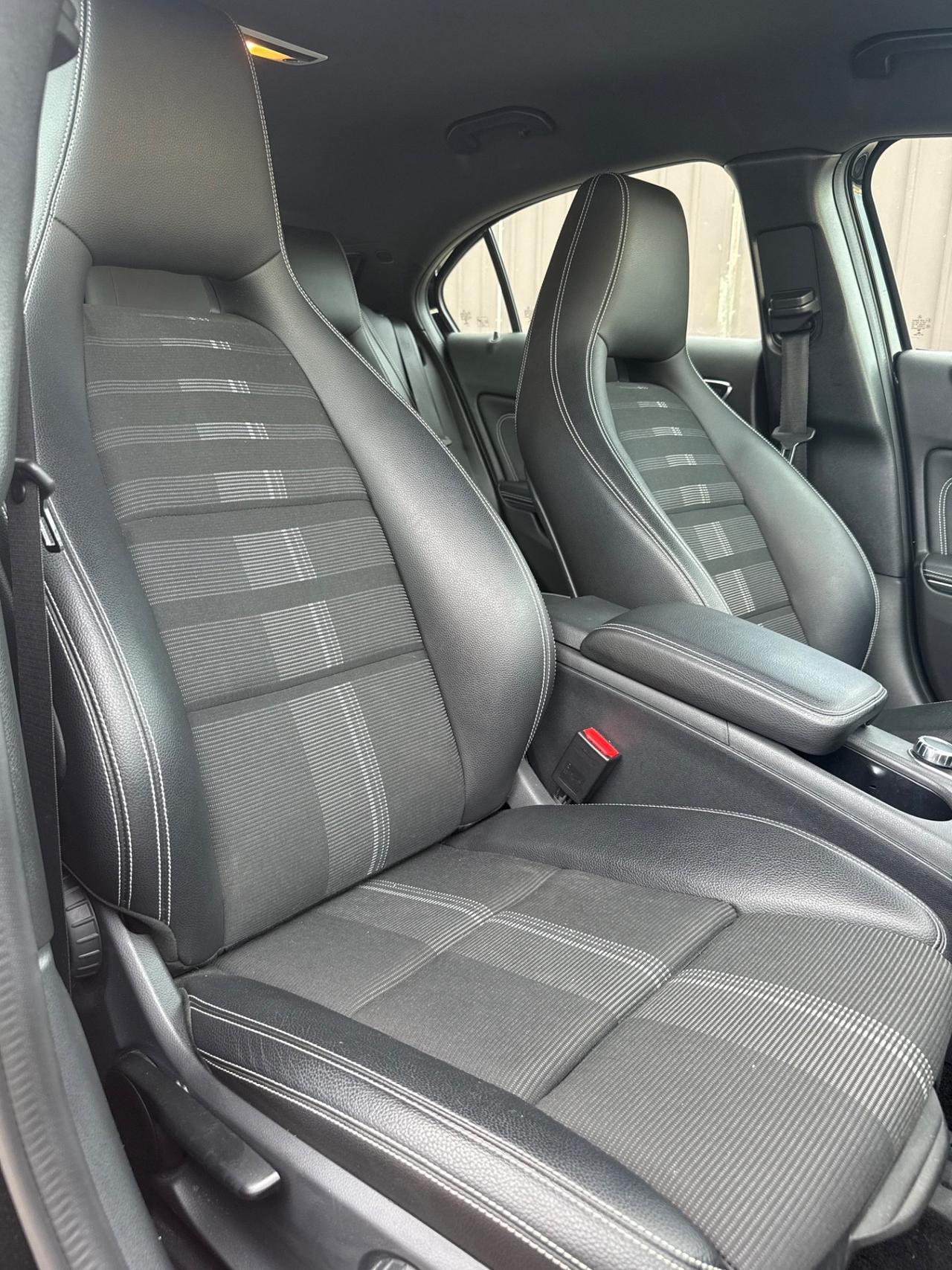 Mercedes-benz Marco Polo 180 CDI PC Activity