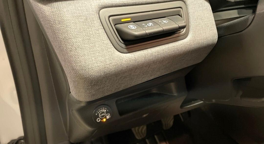 Renault Clio ECO-G 100 CV 5 porte Evolution