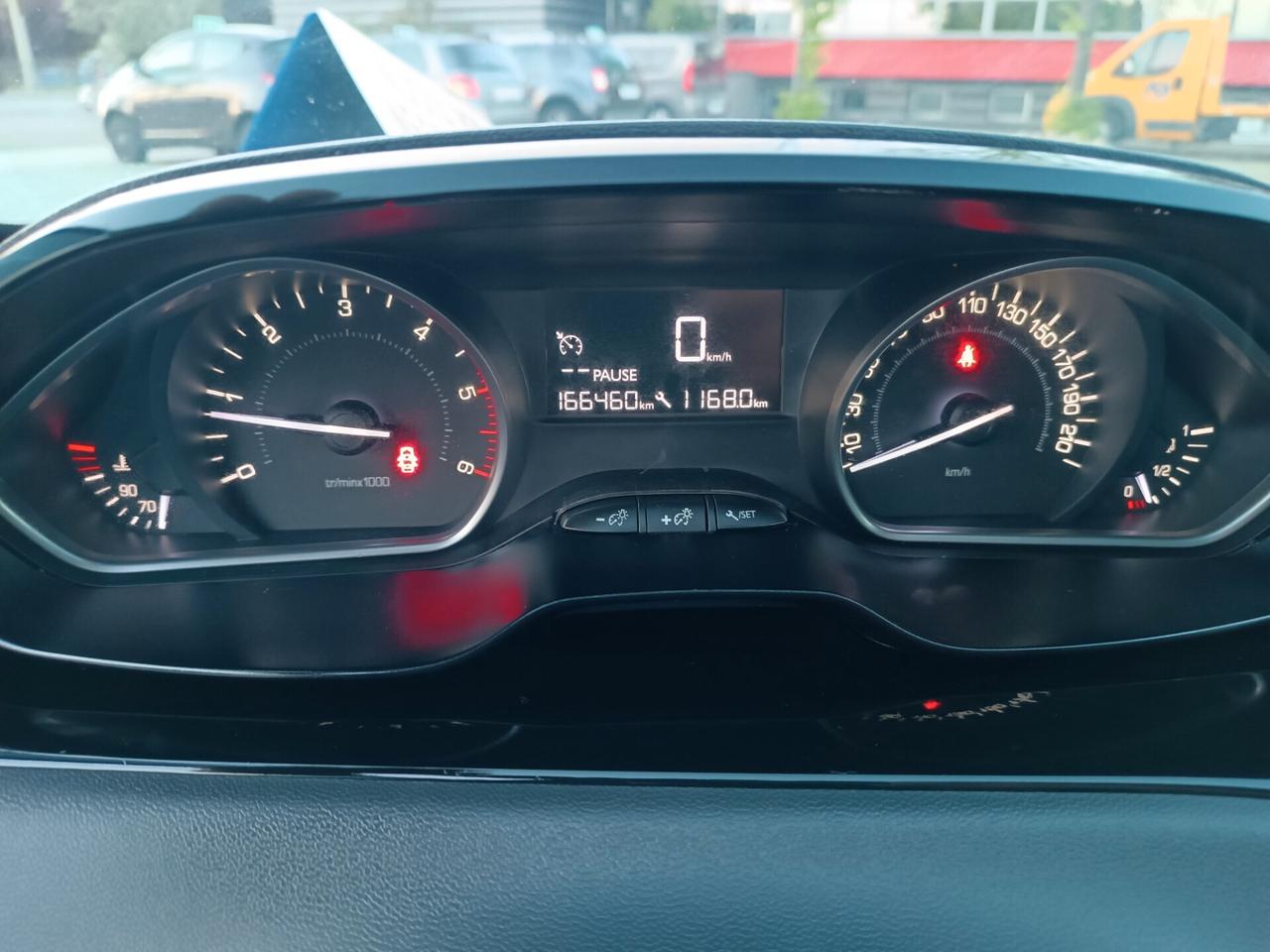 Peugeot 208 BlueHDi 75 S&S 5 porte Active