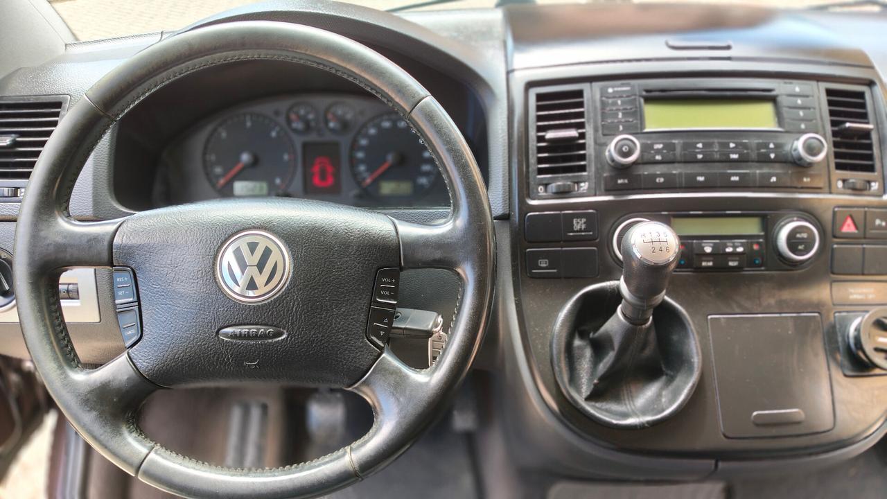 Volkswagen Multivan 2.5 TDI/130CV 4motion Gancio