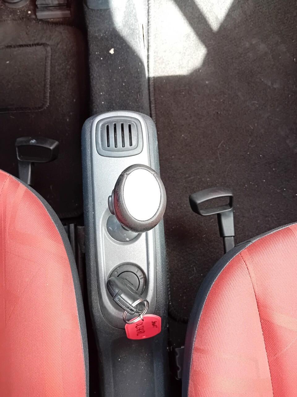 Smart ForTwo 1000 52 kW coupé pure