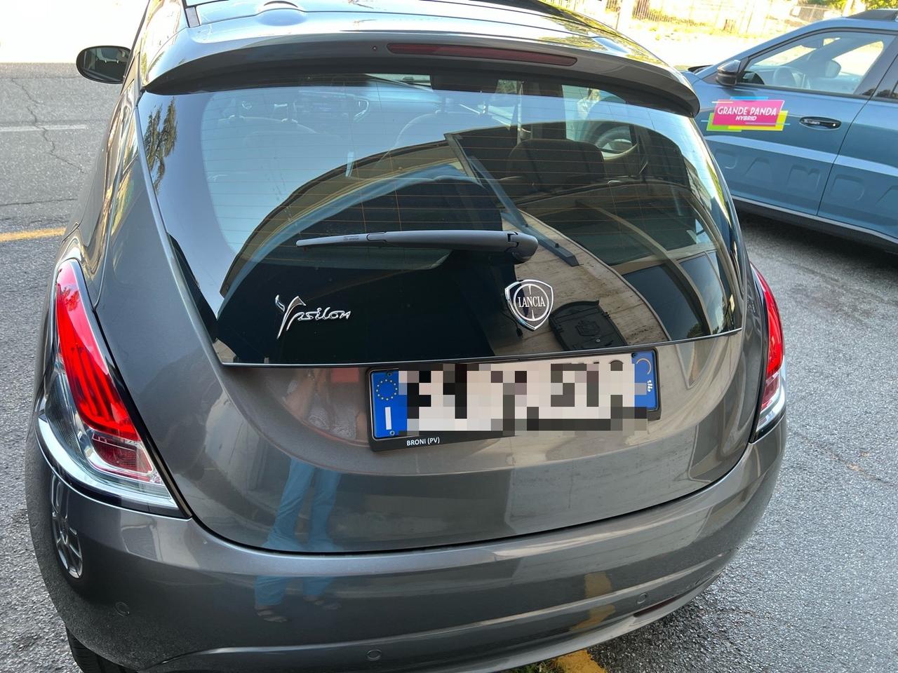 Lancia Ypsilon 1.2 69 CV 5 porte Platinum tetto apribile, navigatore