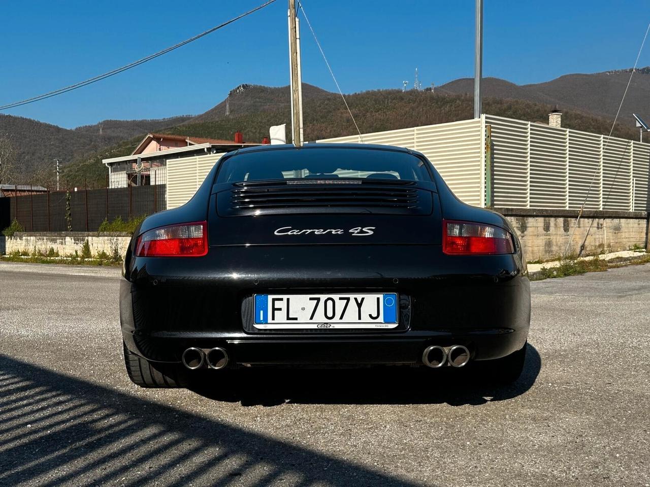 Porsche 911 Carrera 4S Coupé