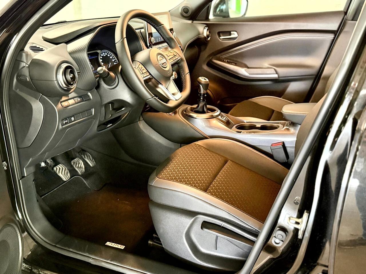 Nissan Juke 1.0 DIG-T 114 CV N-Connecta