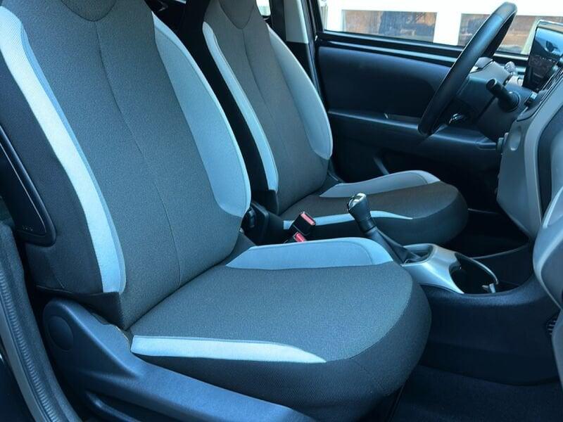 Toyota Aygo Aygo 1.0 VVT-i 69 CV 5 porte x-wave