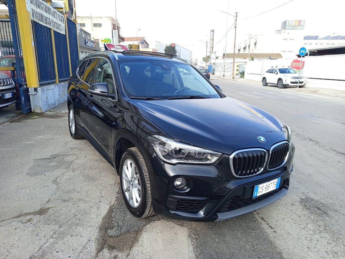 BMW X1 sDrive16d Business NAV/TETTO/RETROC
