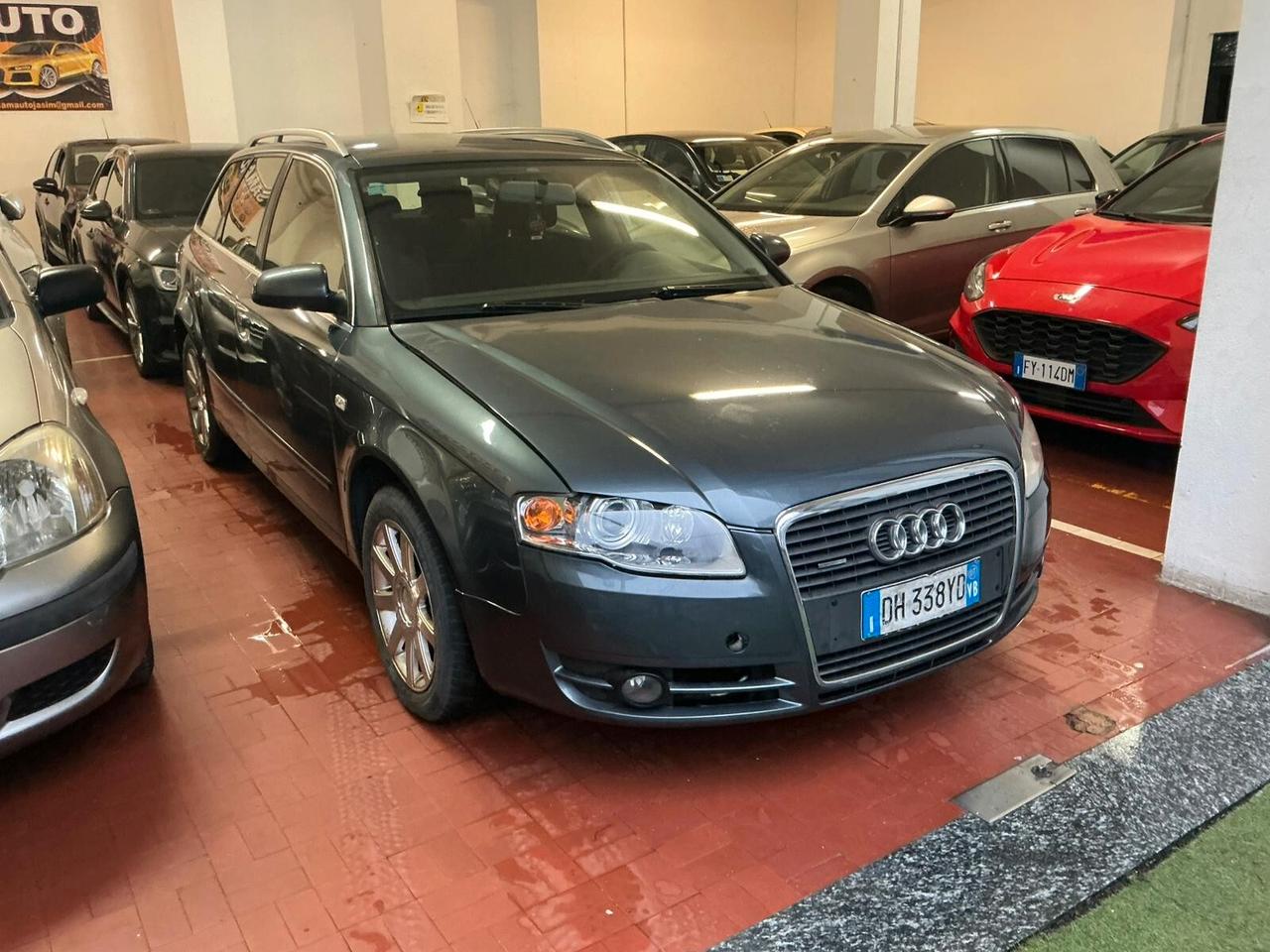Audi A4 2.0 16V TFSI Avant quattro