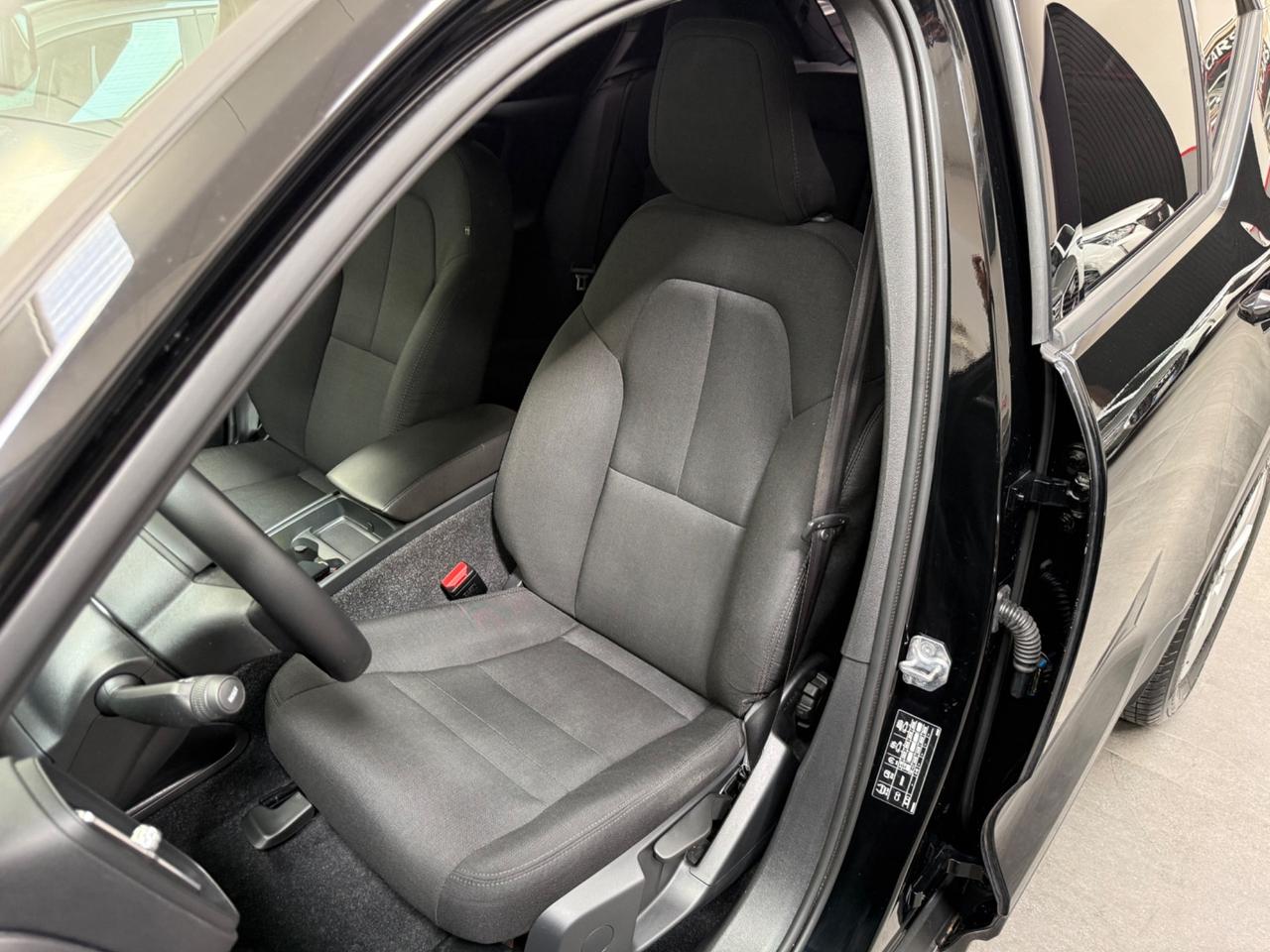 Volvo XC40 T3 Momentum