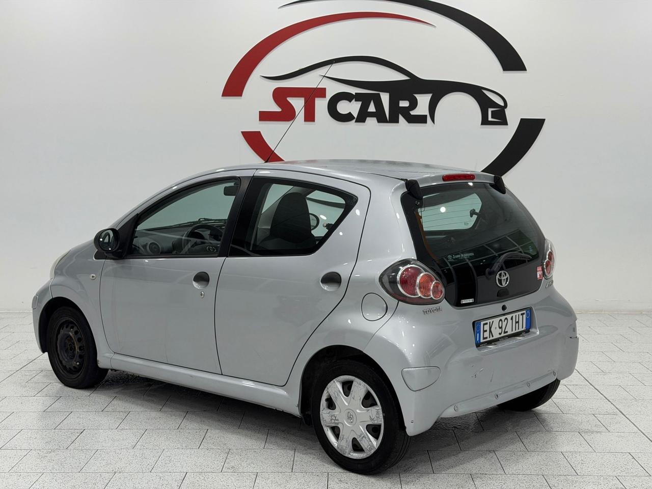 Toyota Aygo 1.0 12V VVT-i 5 porte Now