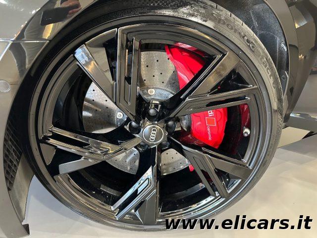 AUDI RS6 Avant 4.0 TFSI V8 quattro tiptronic ABT 700CV