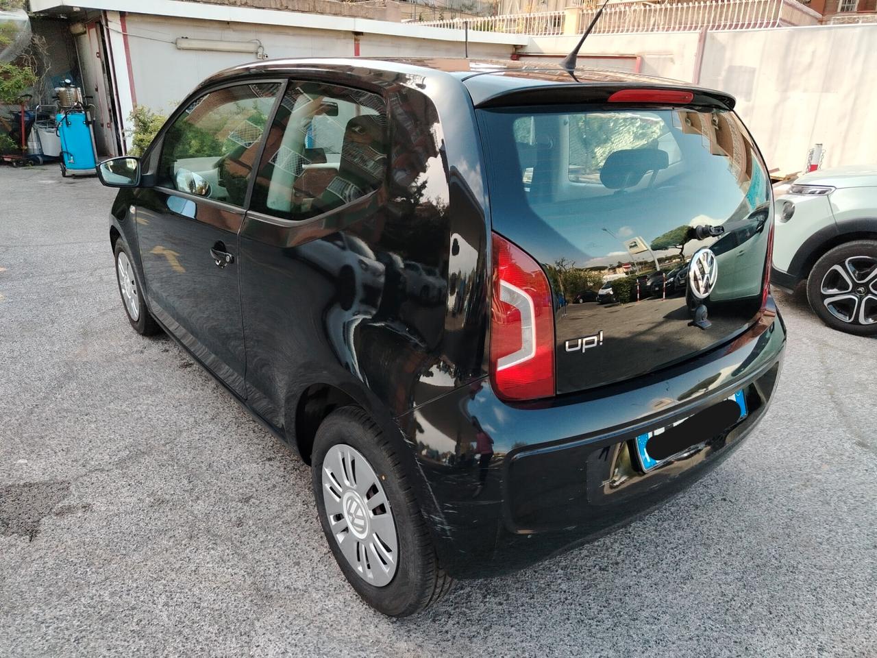 Volkswagen up! 1.0 75 CV 3p. high