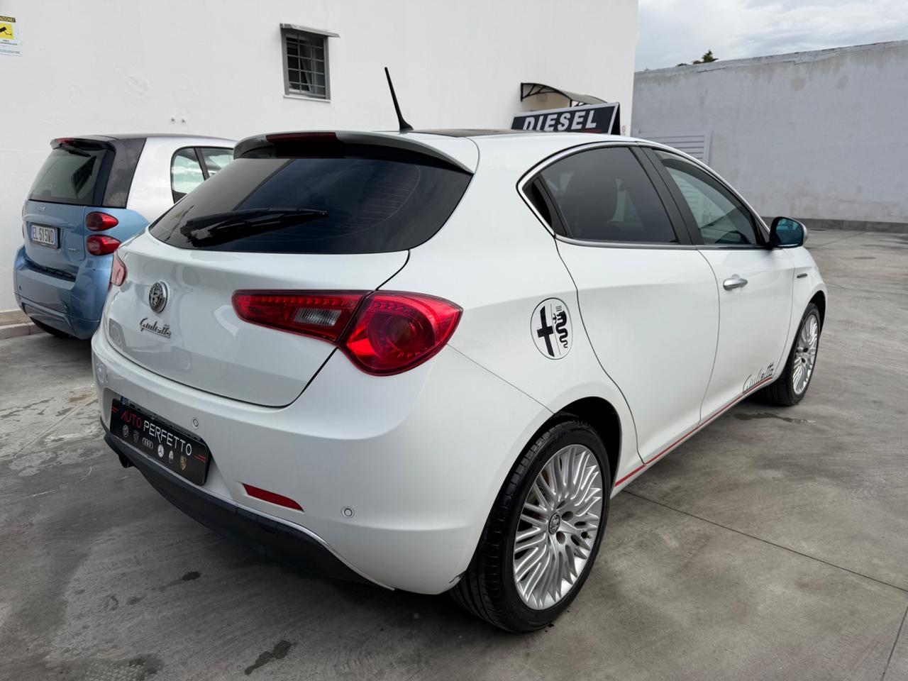 Alfa Romeo Giulietta 1.6 JTDm-2 105 CV Distinctive