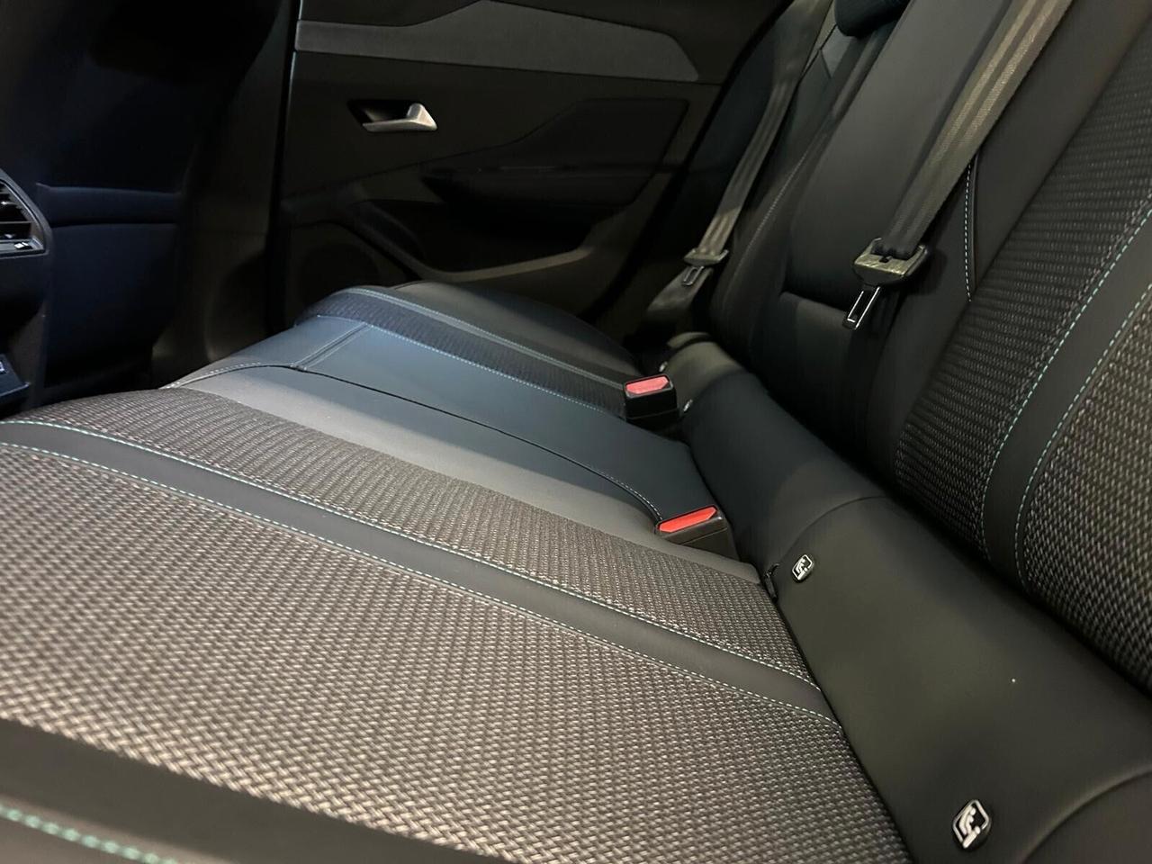 Peugeot 308 ALLURE PACK BlueHDi 130 6mt SPOTICAR