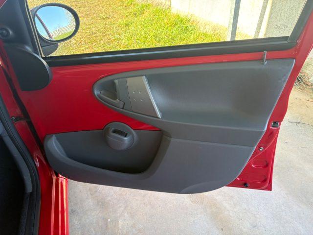 TOYOTA Aygo 1.0 12V VVT-i 5 porte OK NEOPATENTATI 5 PORTE