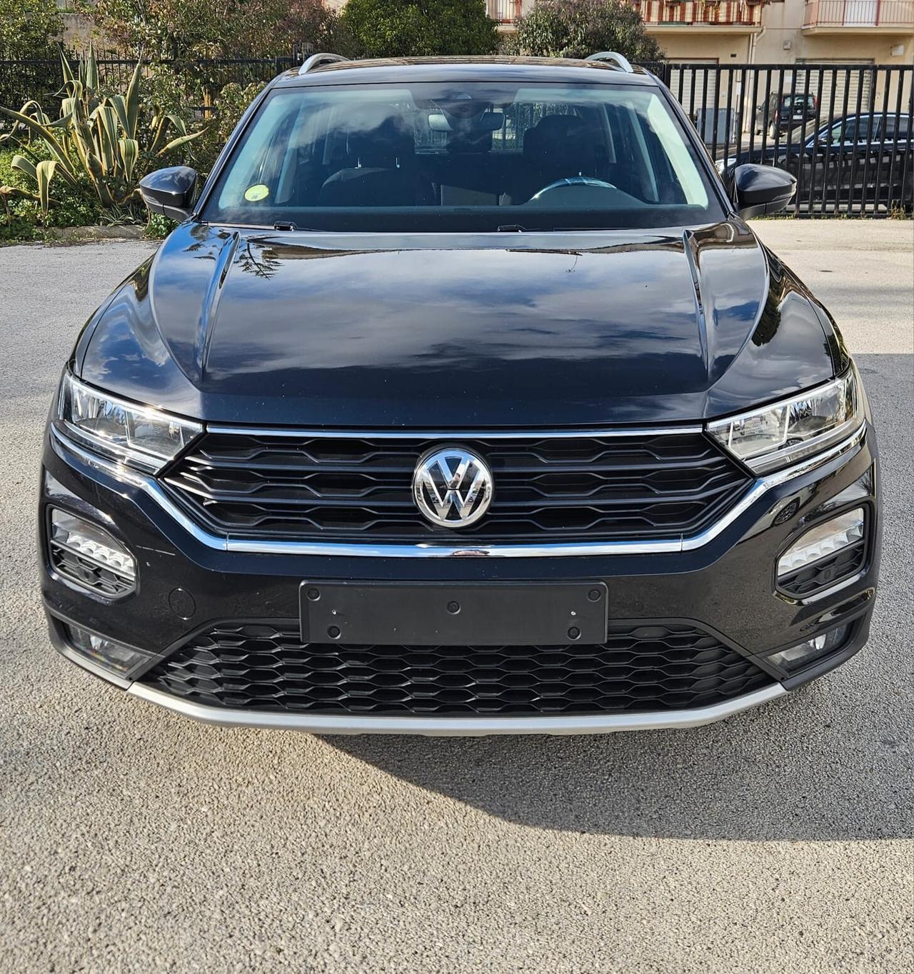 Volkswagen T-Roc 1.6 TDI SCR Business BlueMotion Technology