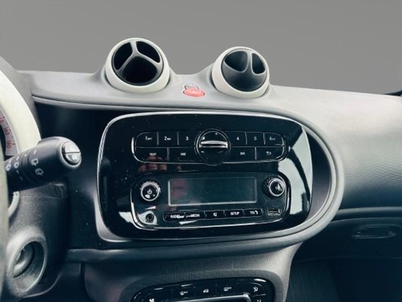 smart fortwo Fortwo 1.0 Youngster 71cv twinamic my18