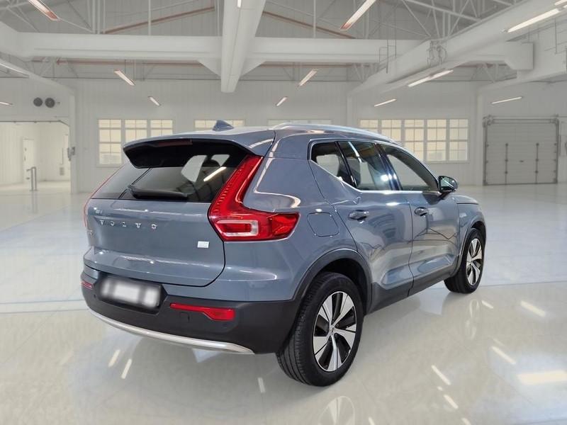 VOLVO XC40 T4 Recharge Plug-in auto Core