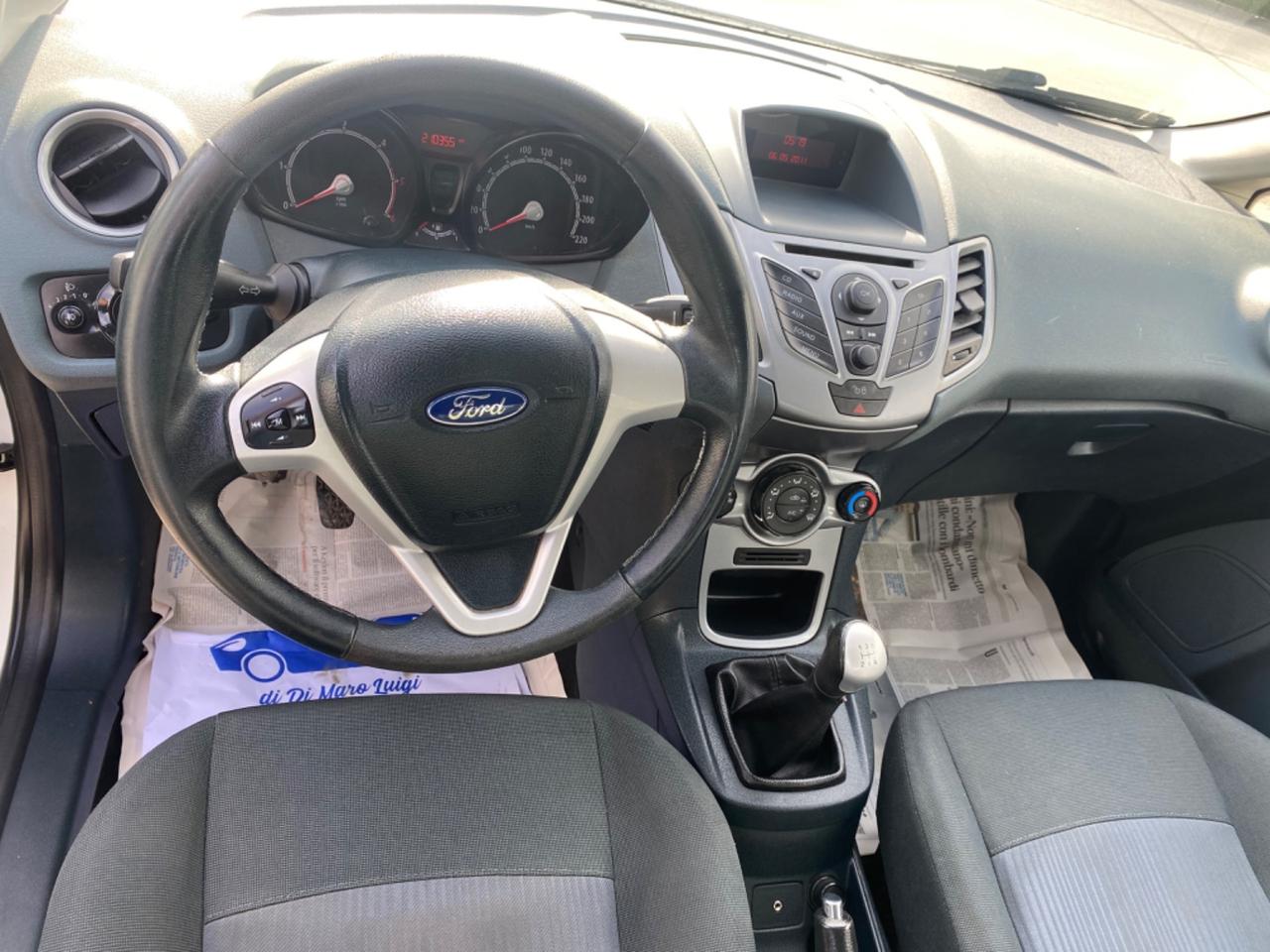 Ford Fiesta 1.4 TDCi 5p. Ghia