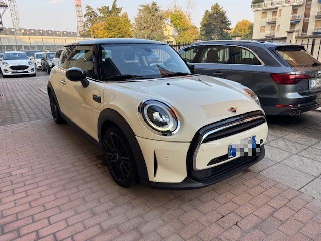 MINI Cooper 1.5 Cooper Yours Premium Mid Package auto