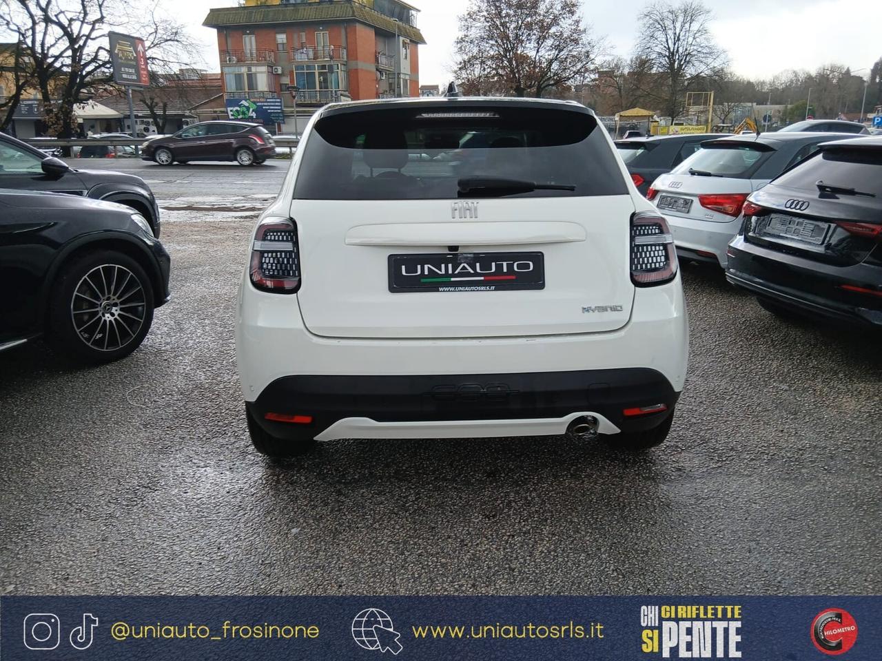 Fiat 600 Hybrid 110 CV DCT MHEV La Prima