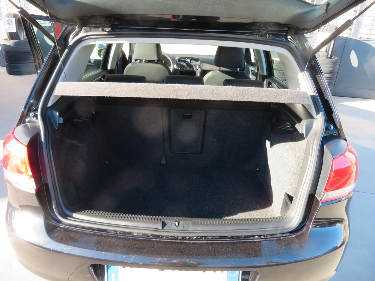 Volkswagen Golf 1.6 5p. Trendline