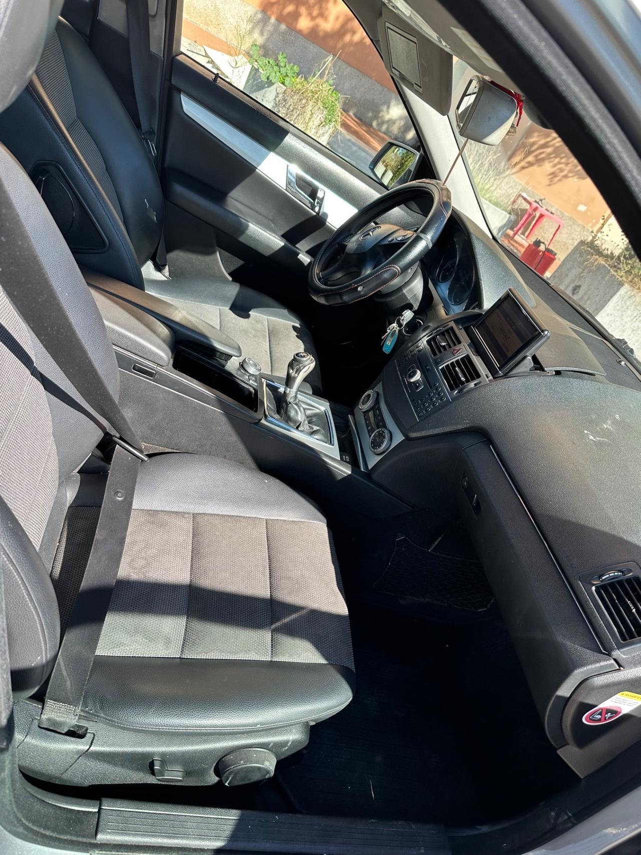 Mercedes-benz C 220 200 CDI BlueEFFICIENCY Elegance