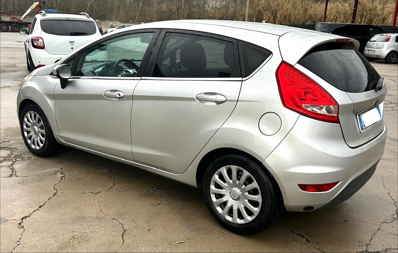 Ford Fiesta 1.2 82 CV 5 porte Titanium GPL