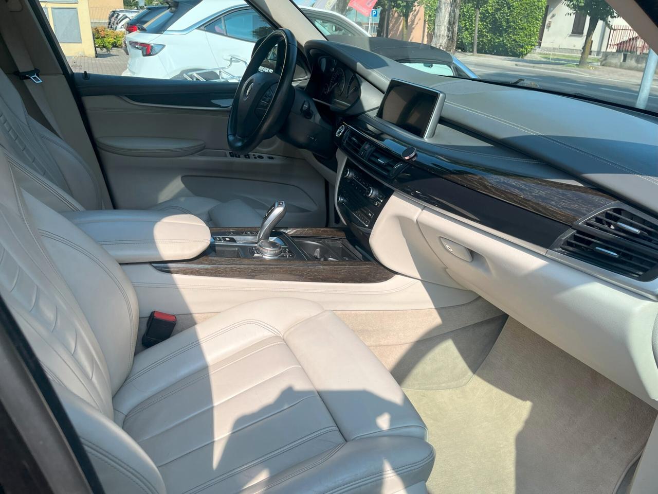 Bmw X5 xDrive30d 258CV Luxury