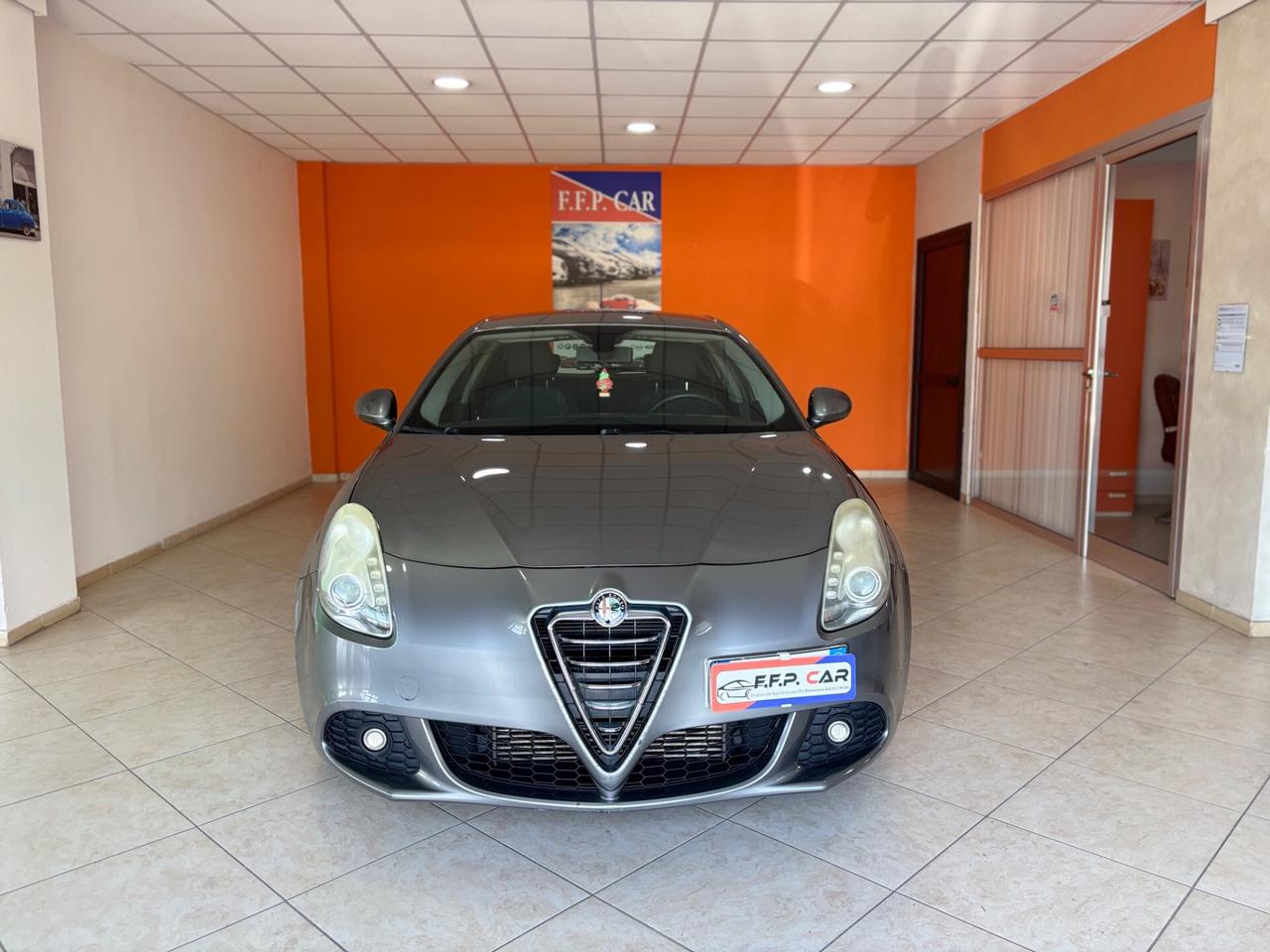 Alfa Romeo Giulietta 1.6 JTDm-2 105 CV Distinctive permute finanziamenti