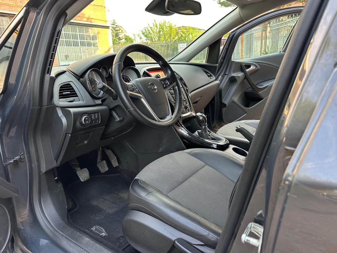 Opel Astra 1.4 Turbo 140CV 4 porte GPL Tech Advance