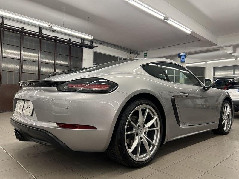 Porsche 718 Cayman 2.0