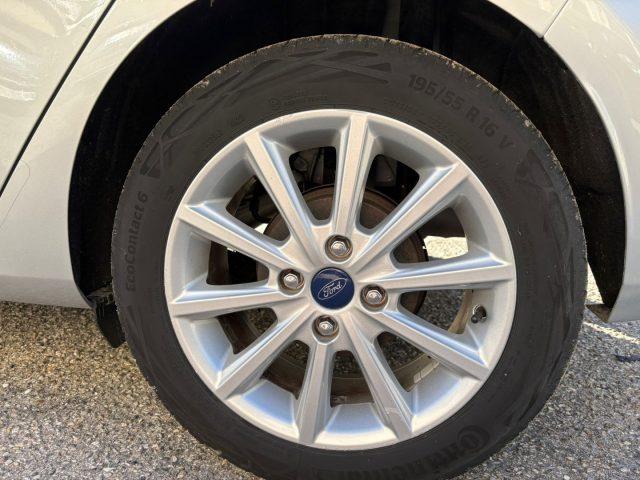 FORD Fiesta 1.1 85 CV 5 porte Titanium NEO PATENTATO