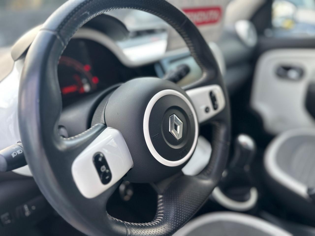 Renault Twingo SCe Stop&Start La Parisienne