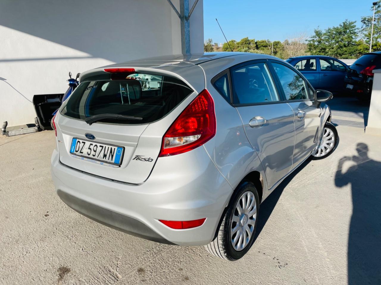 Ford Fiesta 1.4 TDCi 70CV 5 p OK NEOPATENTATO