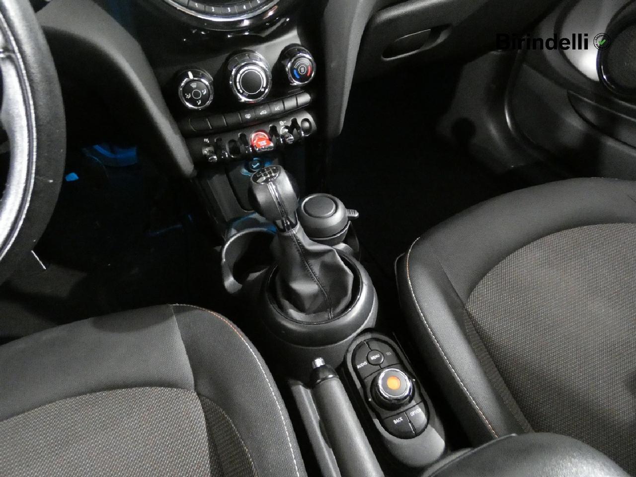 MINI Mini 4ª serie (F56) - Mini 1.2 One 75 CV
