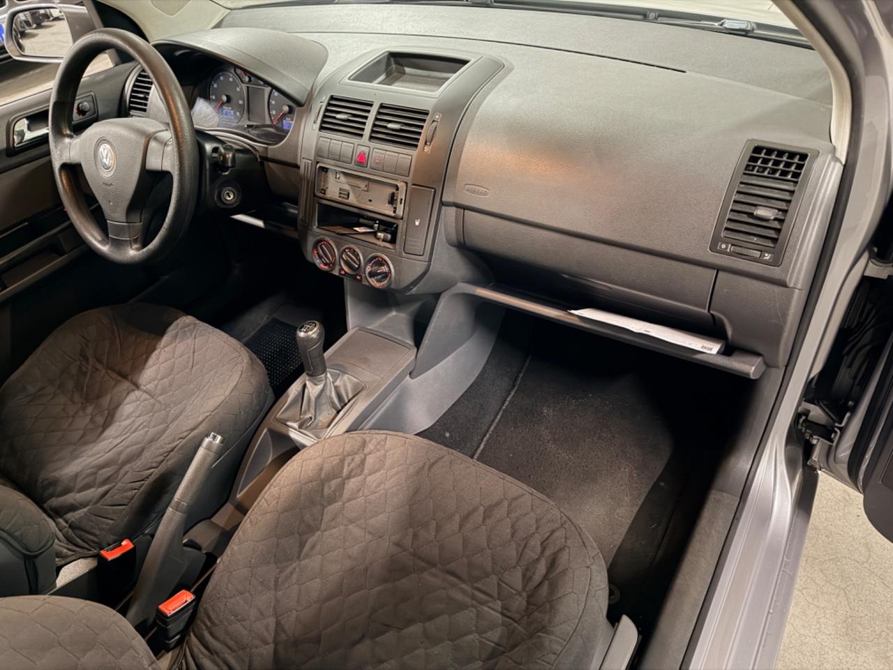 Volkswagen Polo 1.4/80CV 16V 5p. Comfortline