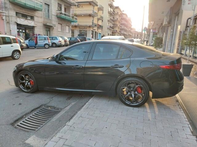 Alfa Romeo Giulia 2.2 Turbodiesel 150 CV AT8