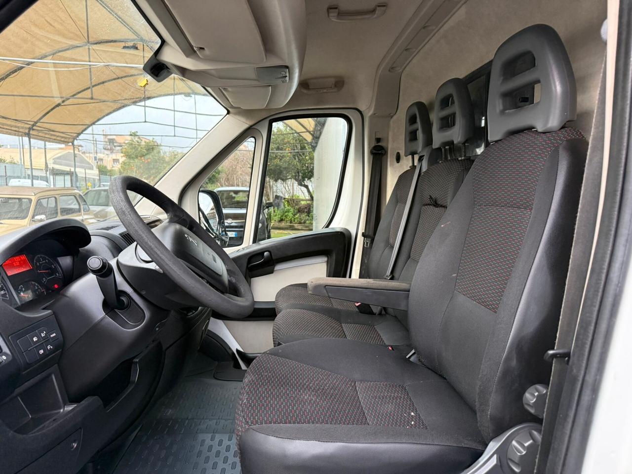 Peugeot Boxer 2.2 Hdi 110cv Furgonato