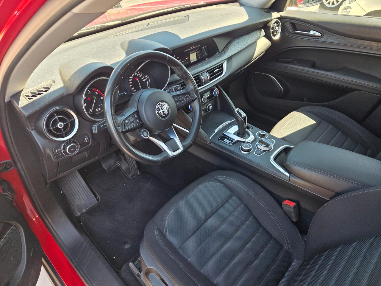 Alfa Romeo Stelvio 2.2 Turbodiesel 160 CV AT8 RWD Business