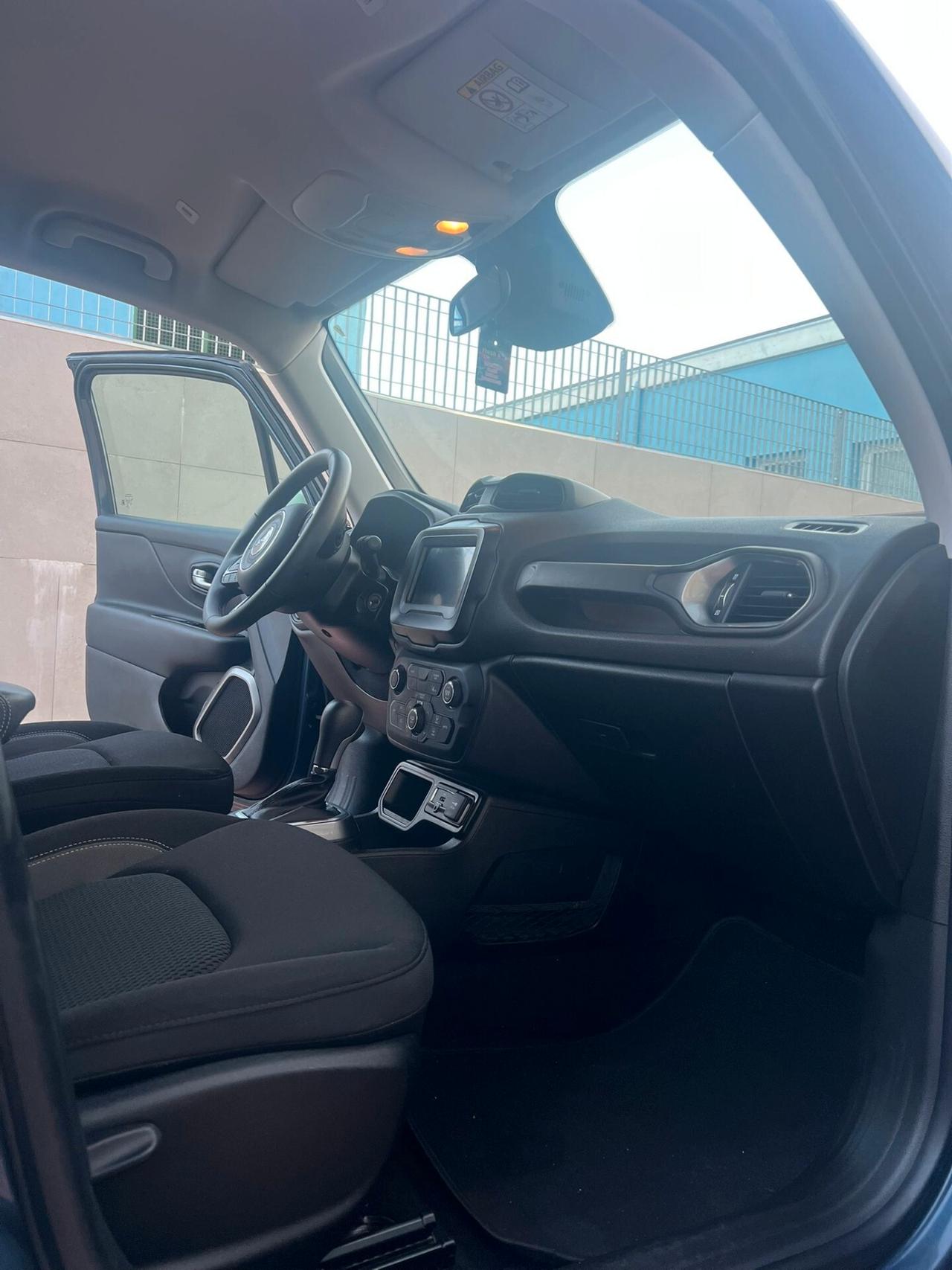 Jeep Renegade 1.5 Turbo T4 MHEV Limited