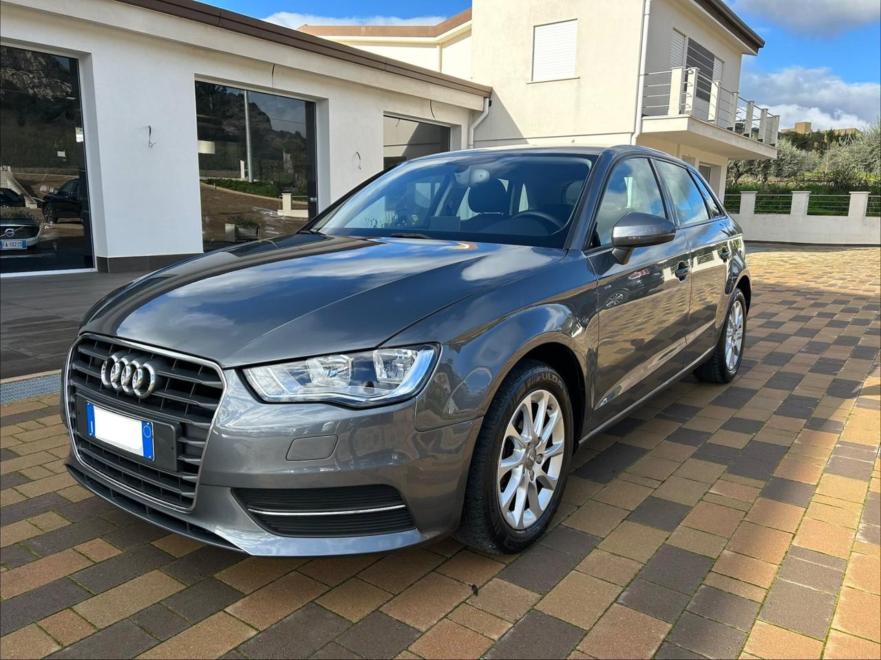 Audi A3 1.6 TDI clean diesel Ambition