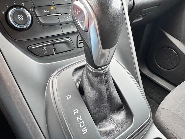 Ford C-Max 1.5 TDCi 120CV CARPLAY-NAVI-PDC-C.AUT.