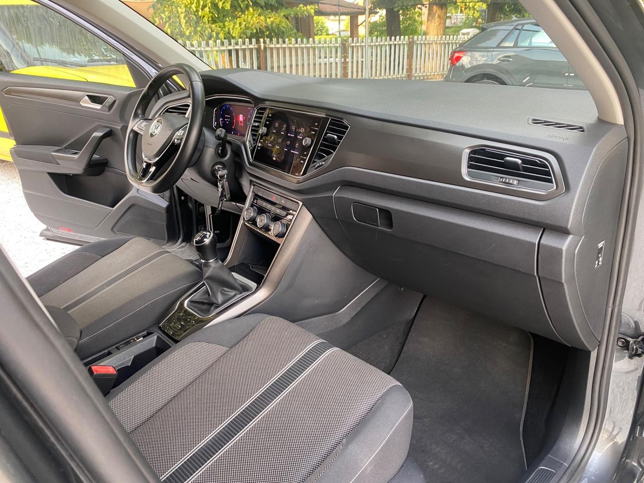 Volkswagen T-Roc 1.0 TSI 115 CV Style BlueMotion Advanced NEOPATENENTATI!!!