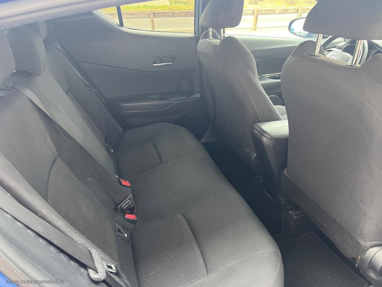 TOYOTA C-HR 1.8 Hybrid E-CVT Style NAVI CAMERA