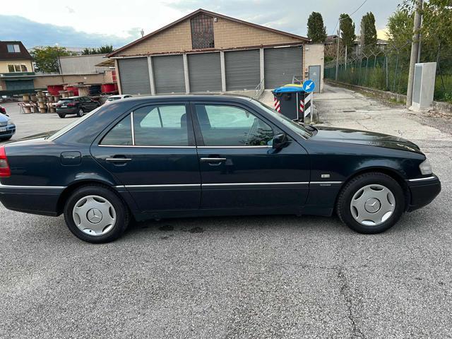 MERCEDES-BENZ C 180 cat Sport senza nessun lavoro da fare