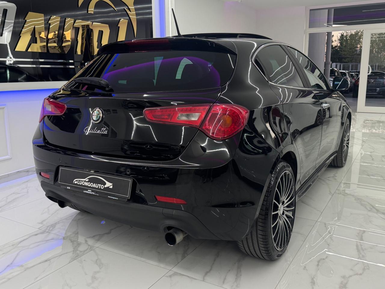 Alfa Romeo Giulietta 2.0 JTDM Exclusive-Iper Full