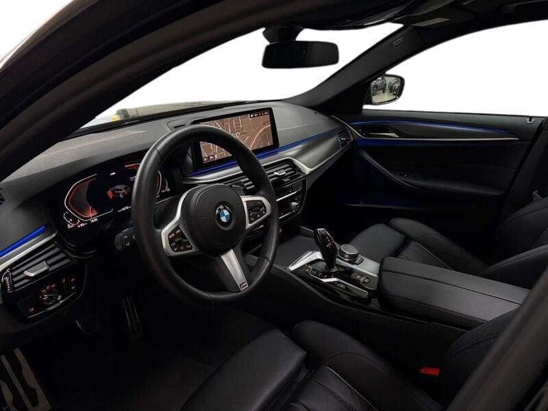 BMW Serie 5 518d 48V Touring Msport