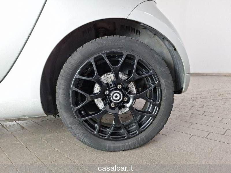 smart fortwo fortwo 70 1.0 twinamic Superpassion 3 ANNI DI GARANZIA KM ILLIMITATI PARI ALLA NUOVA