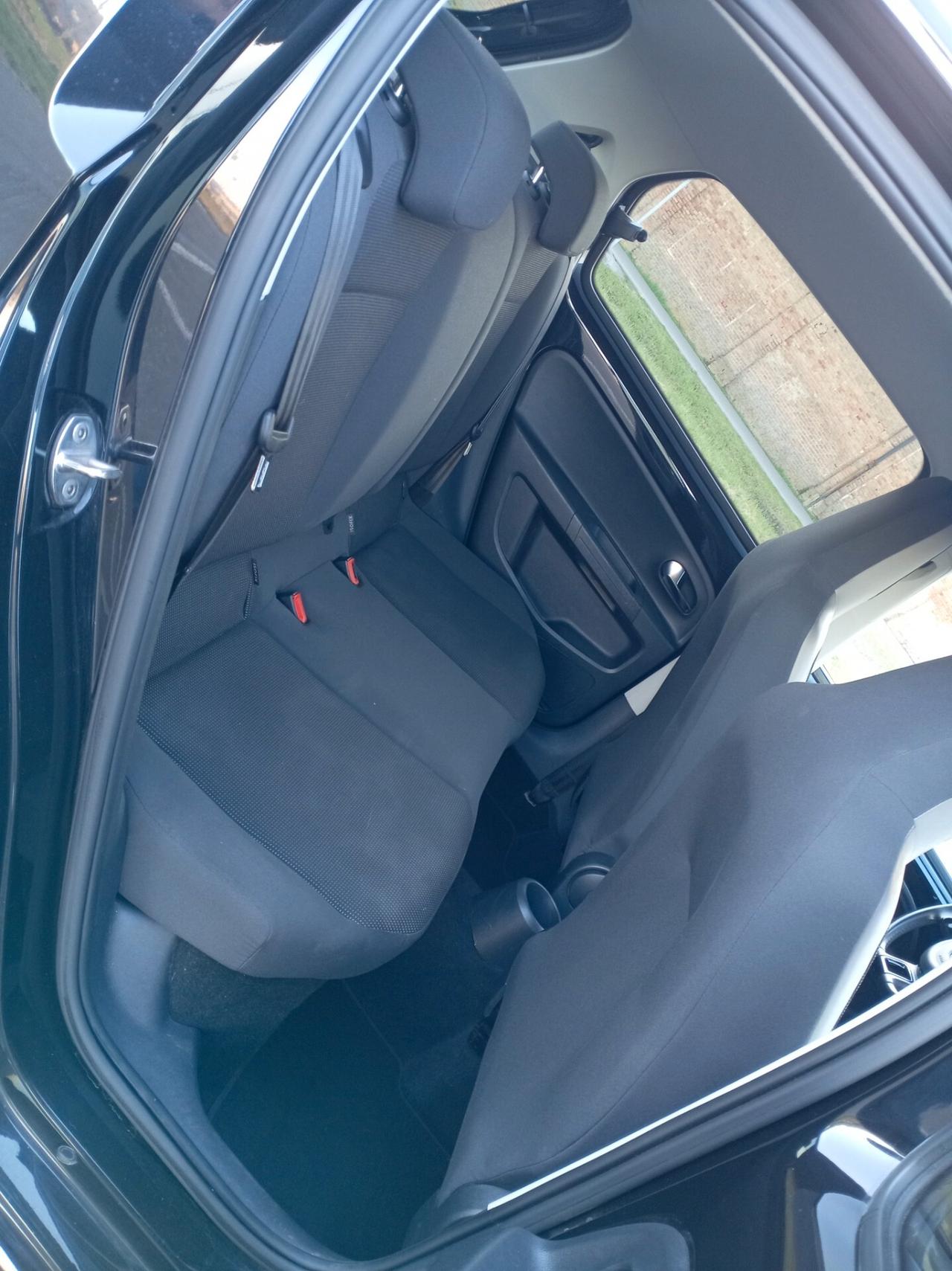 Volkswagen up! 1.0 75 CV 5p. high