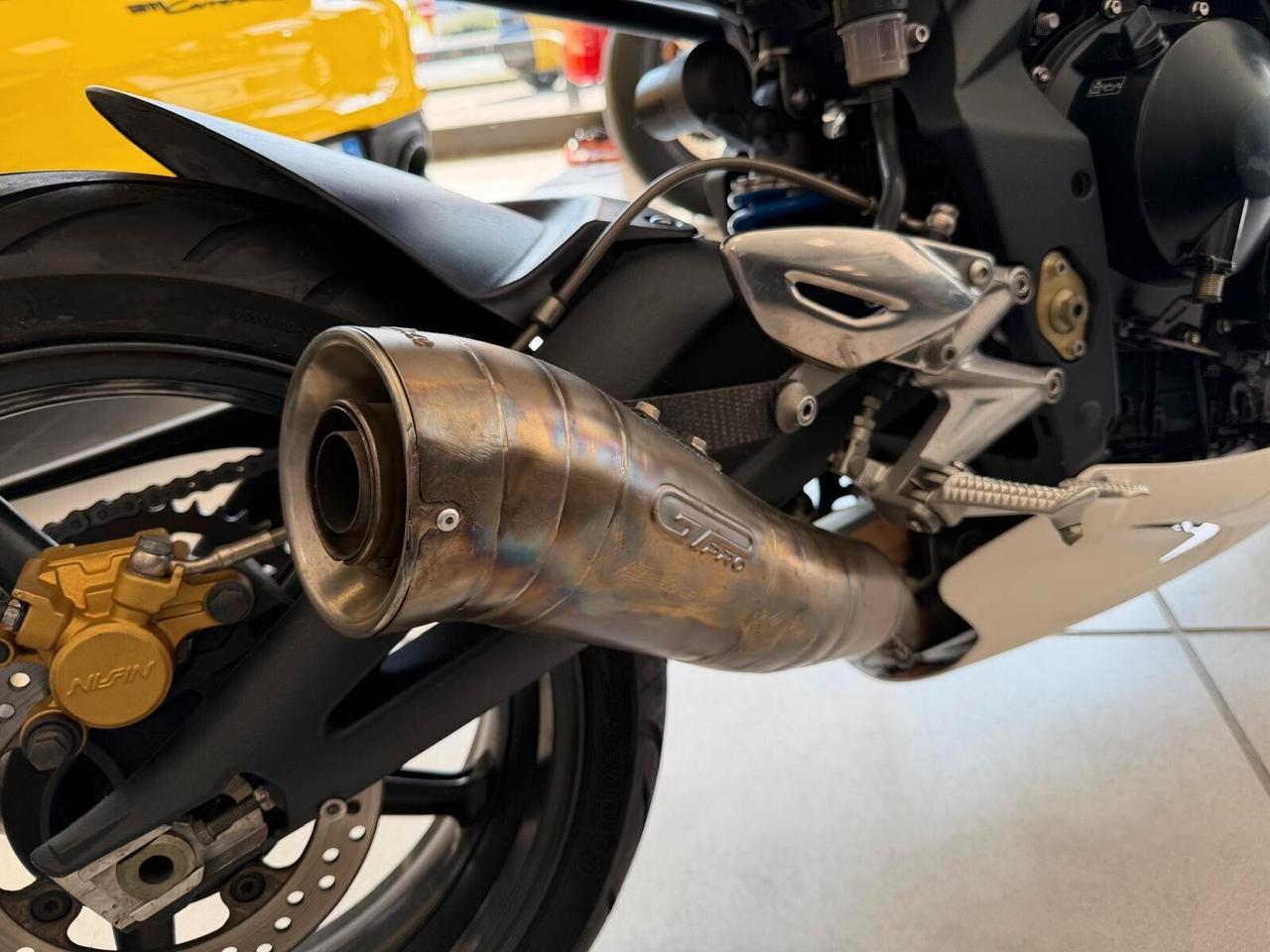 Triumph Speed Triple 675